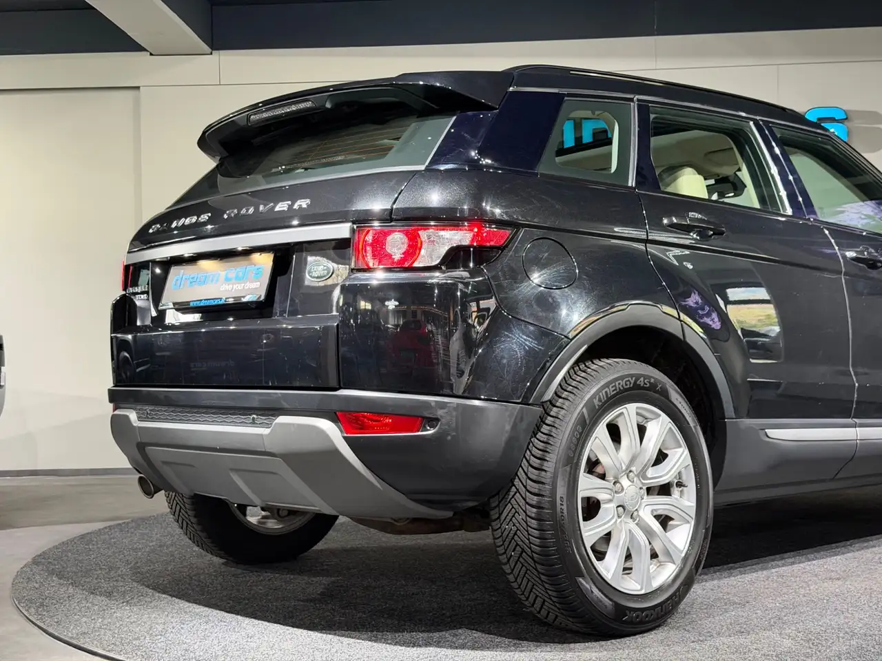 Land Rover Range Rover Evoque 2.2 TD4 Pure / 1. Besitz. / PANO / LEDER / NAVI Bild 7