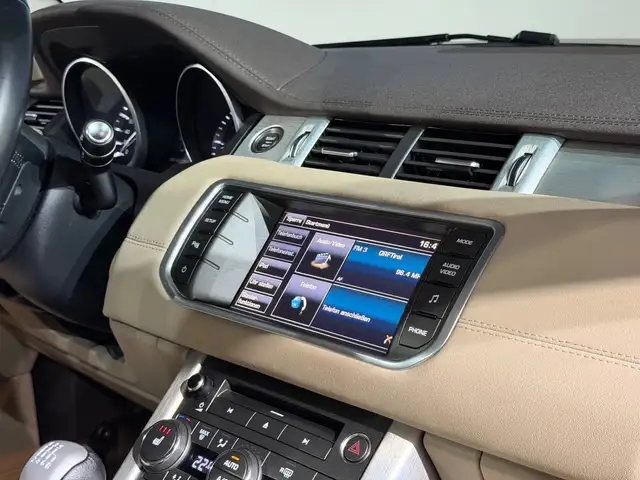 Land Rover Range Rover Evoque view 24