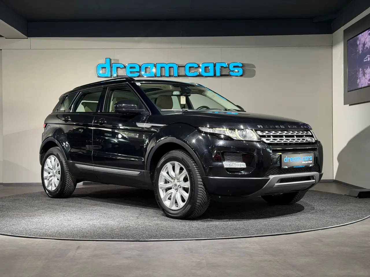 Land Rover Range Rover Evoque 2.2 TD4 Pure / 1. Besitz. / PANO / LEDER / NAVI Bild 4