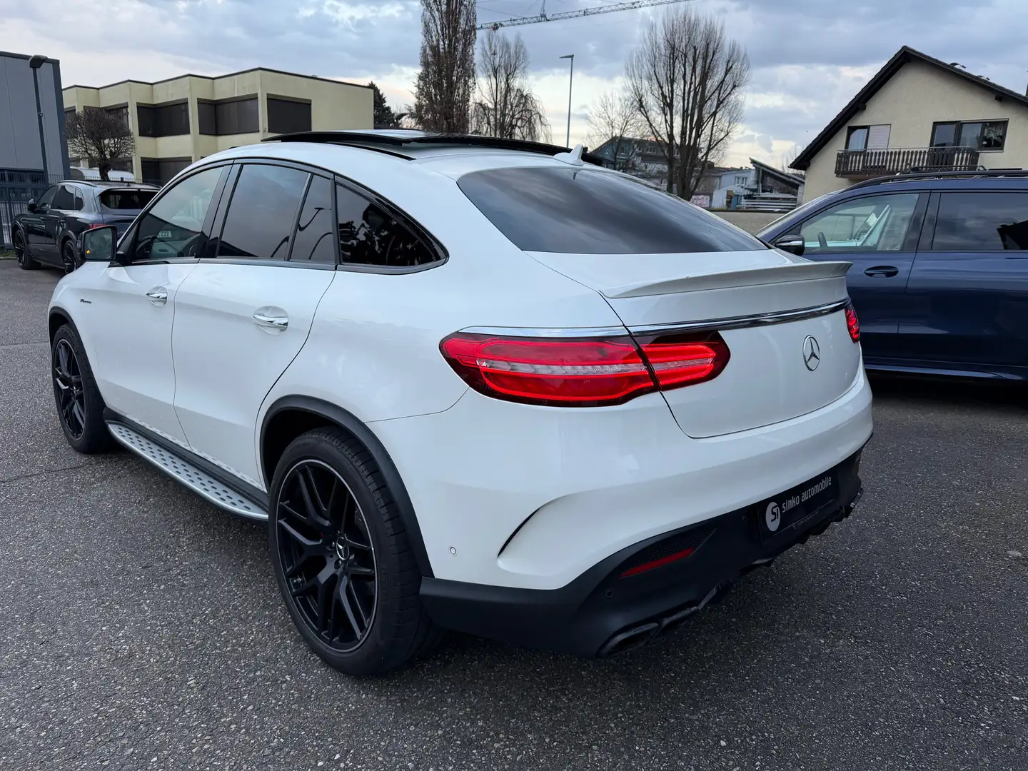 Mercedes-Benz GLE 63 AMG GLE 63 S AMG 4M*Carbon B&O DriversPack Pano 22"1Hd Weiß - 2