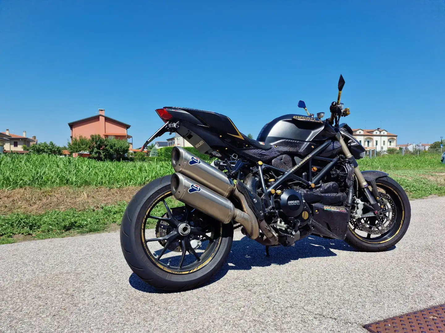 Ducati Streetfighter Czarny - 2