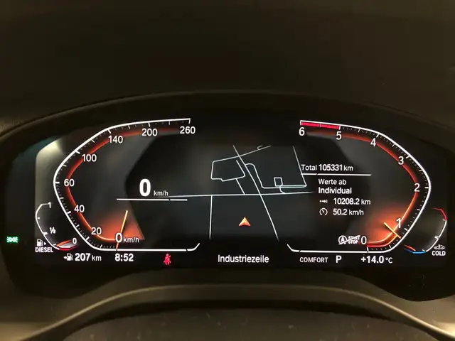 BMW X3 view 4