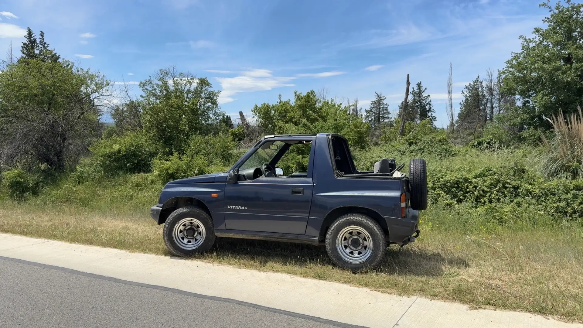 Suzuki Vitara 1.6i 16V JLX - 2