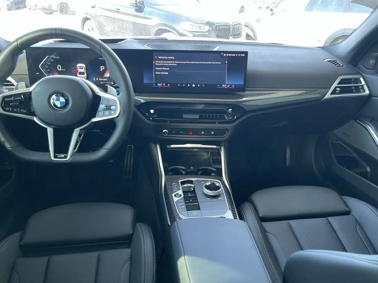 BMW 3 Series снимка BMW 3 Series