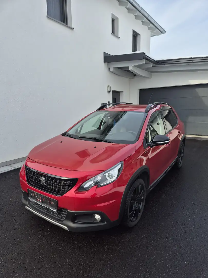 Peugeot 2008 2008 1,6 BlueHDI 120 S Rot - 1
