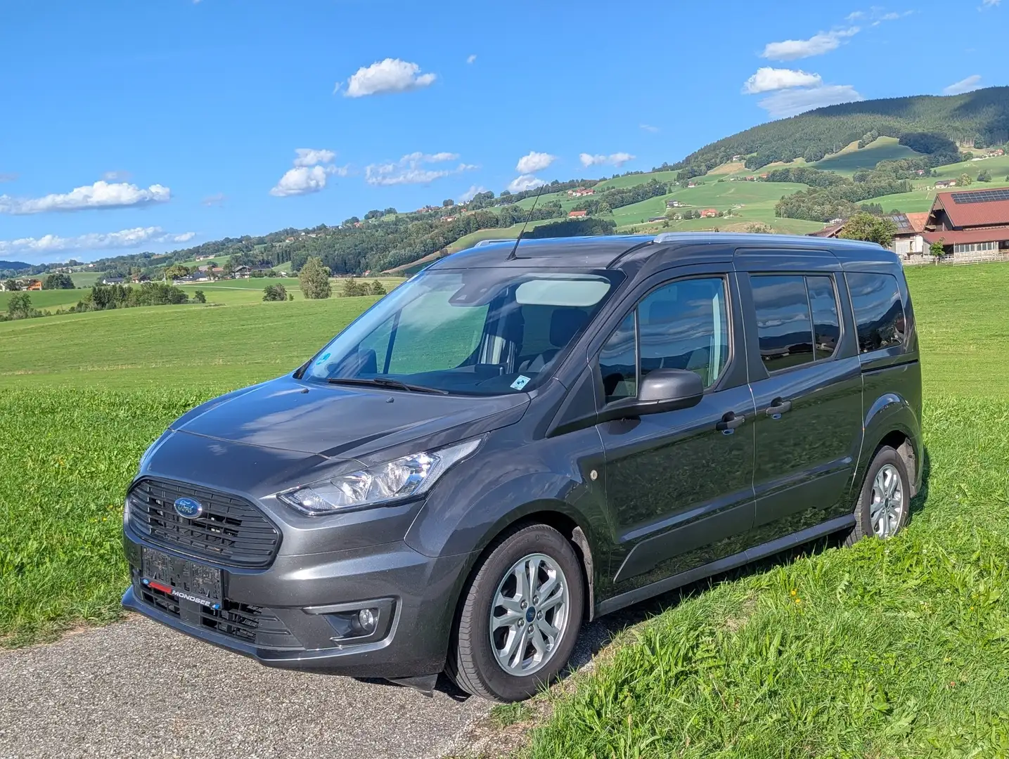Ford Grand Tourneo Connect Trend 1,5 EcoBlue Preis VHB Grau - 1