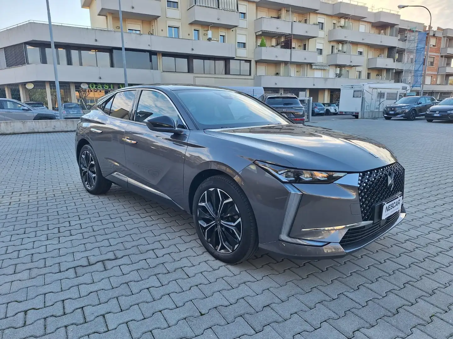 DS Automobiles DS 4 DS4 1.5 bluehdi Opera 130cv IVA ESPOSTA Grigio - 2