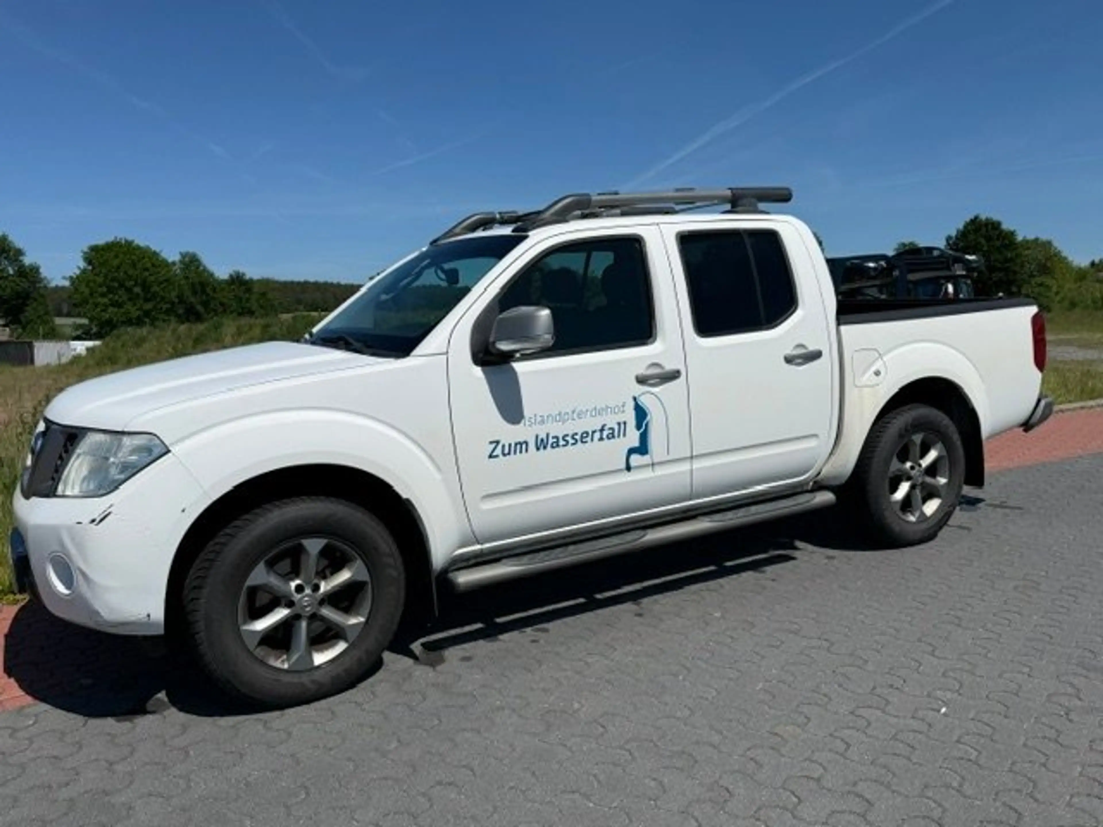 Nissan Navara Double Cab PLATINUM EVO 4X4 — photo 4