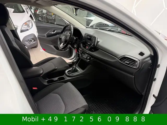 Hyundai I30 view 4