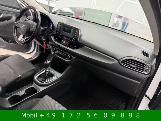 Hyundai I30 view 5
