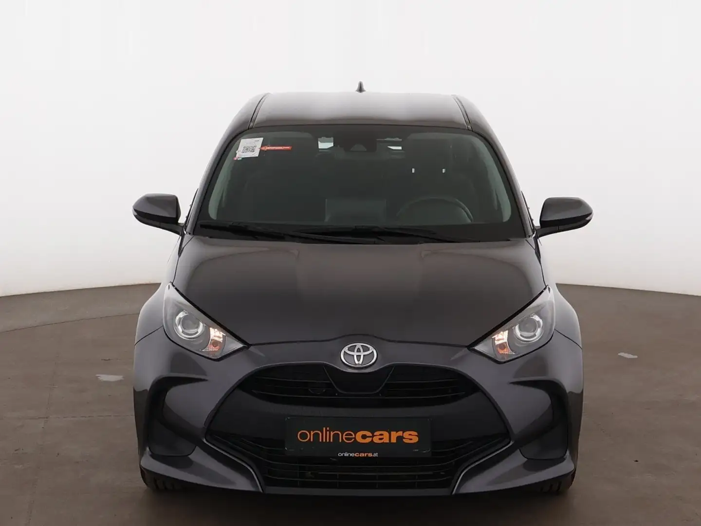 Toyota Yaris 1.0 Comfort RADAR NAVI R-CAM ASSIST TEMP Grau - 2