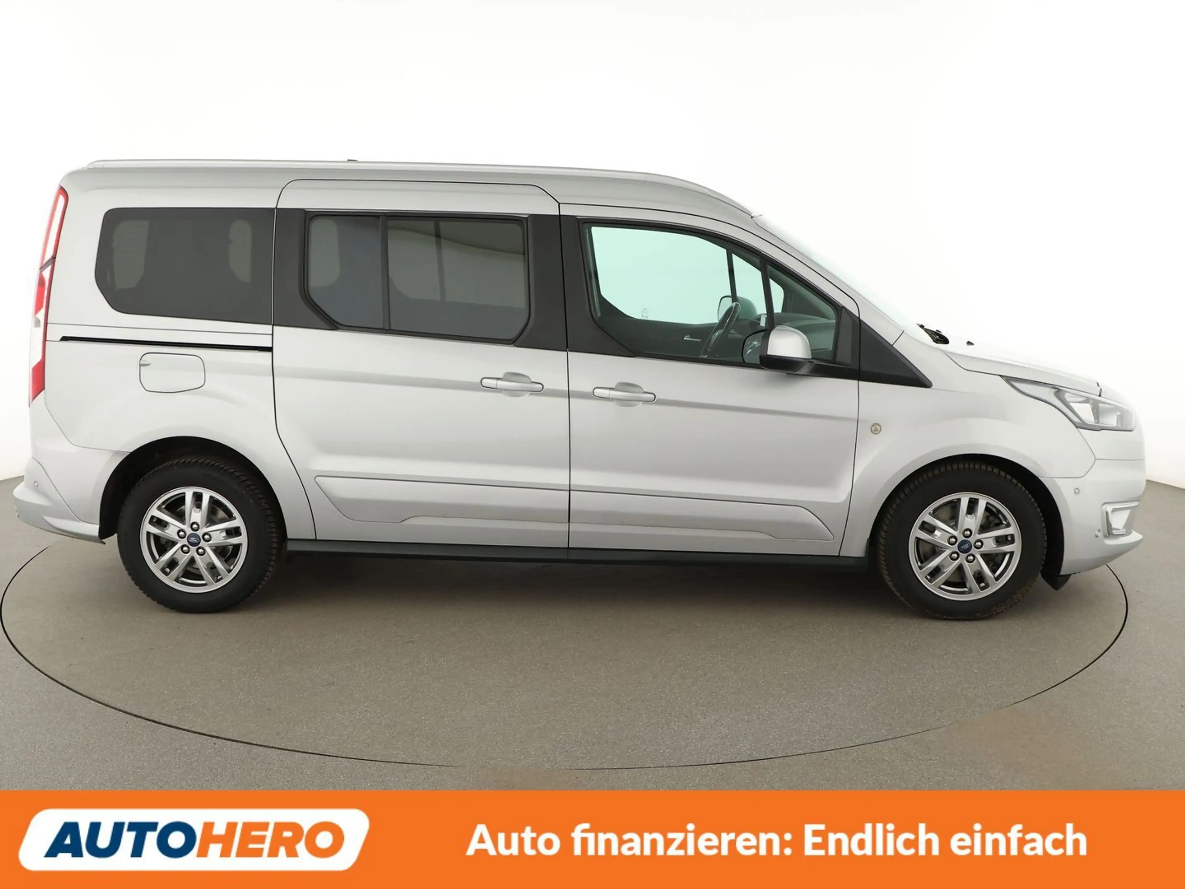 Ford Grand Tourneo 1.5 TDCi EcoBlue Titanium Aut.*NAV*TEMP*CAM*AHK — photo 7