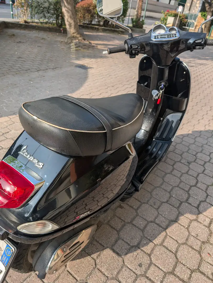 Vespa S 125 Noir - 1