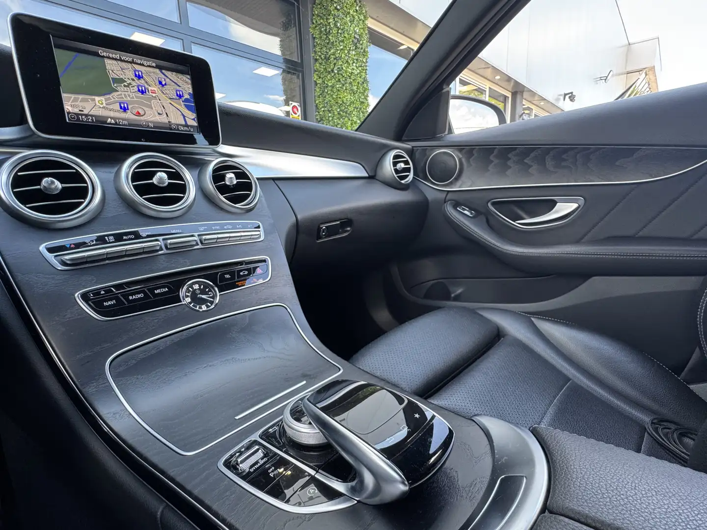 Mercedes-Benz C 200 Estate Ambition | AMG Styling | Leder | Elek. trek Grijs - 2