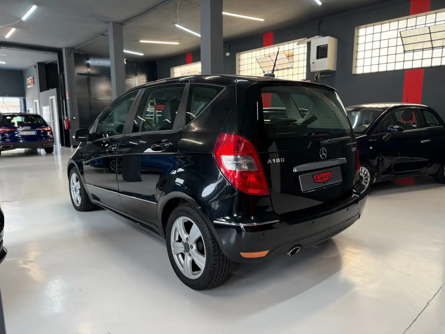 Mercedes-Benz A 180 Classe A 180d cdi Avantgarde Black - 2