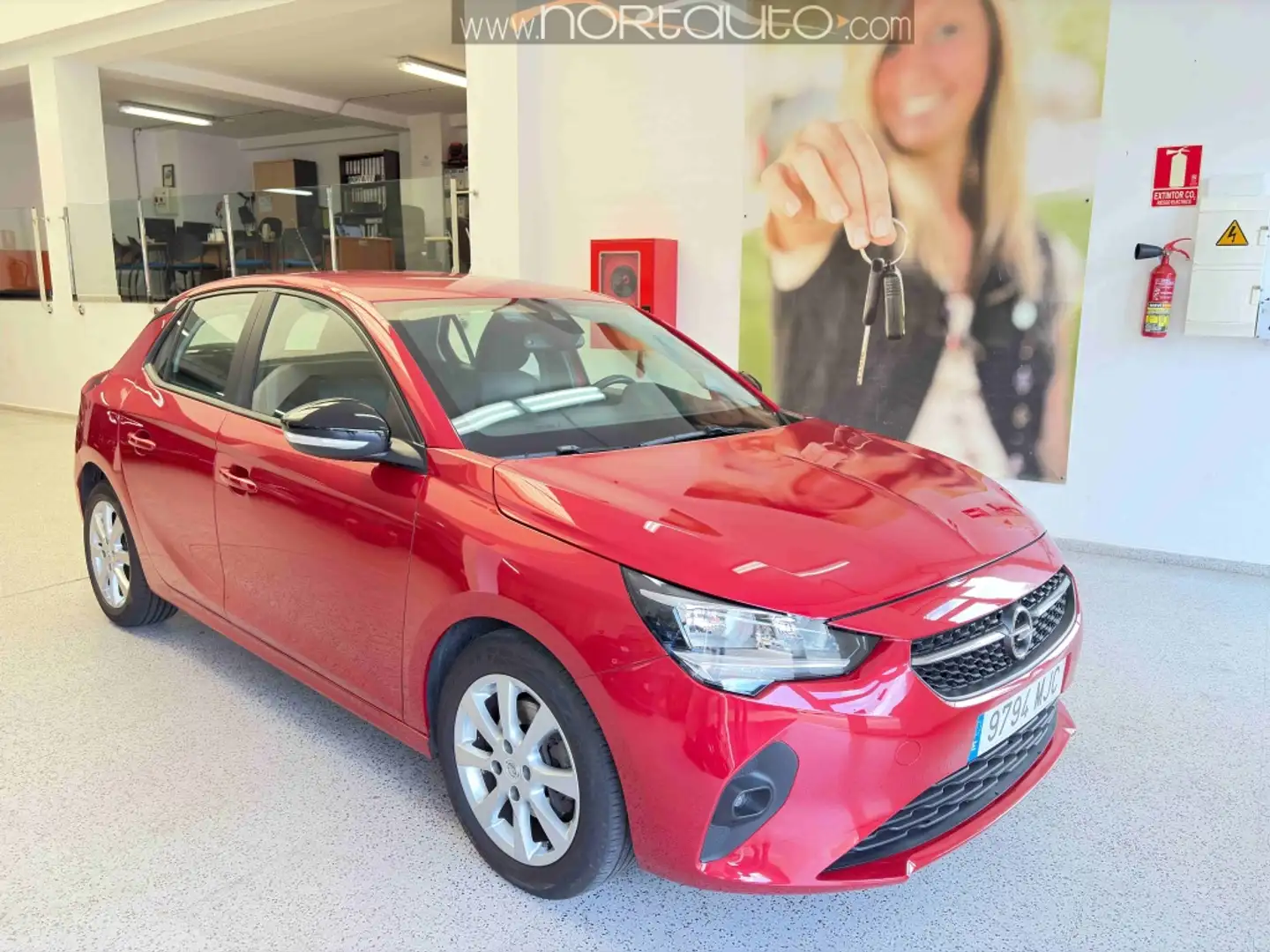 Opel Corsa 1.2T XHL S/S Edition 100 Rot - 1