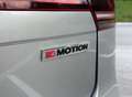 Volkswagen Tiguan 2,0 TDI SCR 4Motion Highline DSG Silber - thumbnail 15