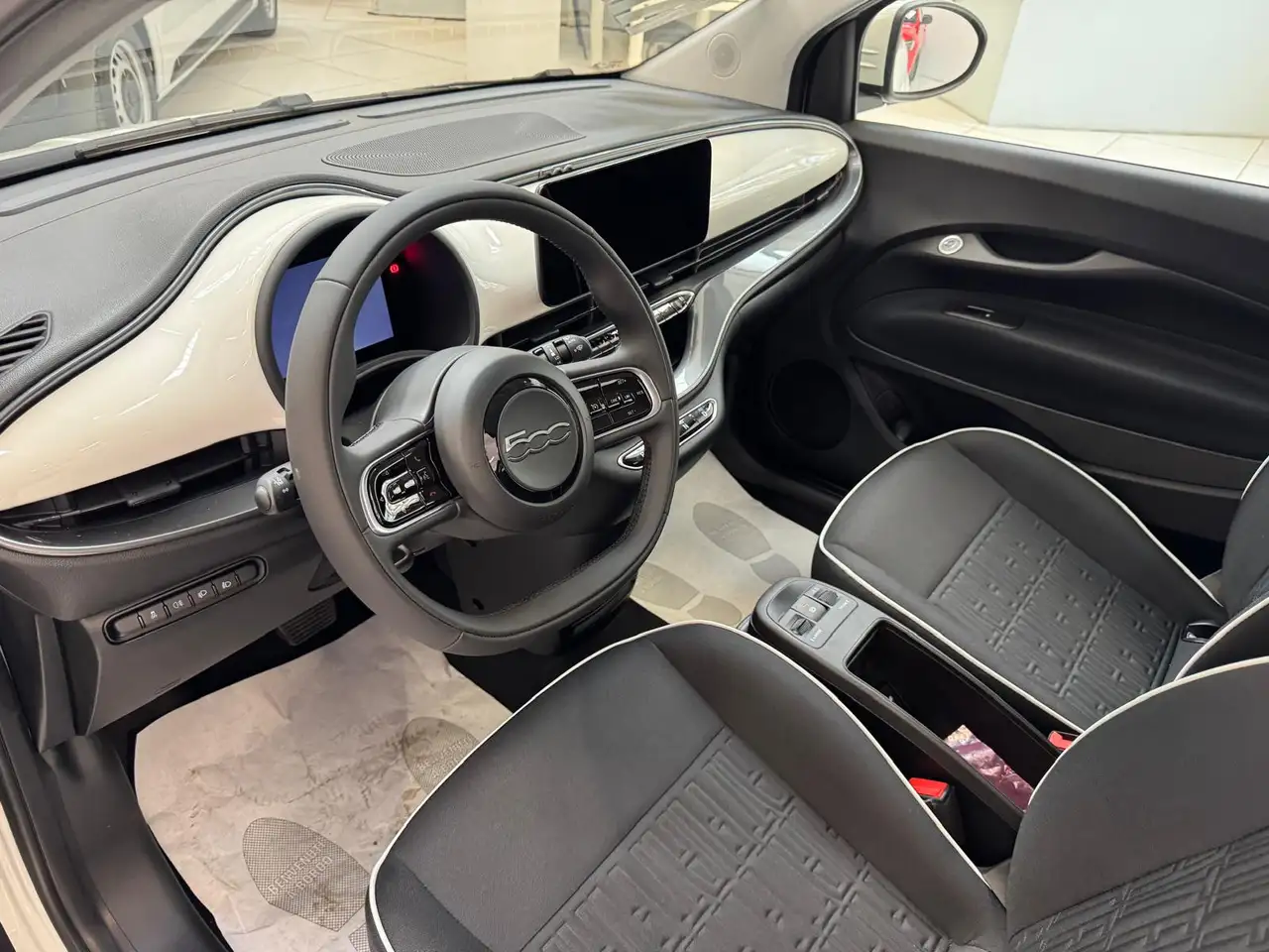 Fiat 500 23,65 kWh 12