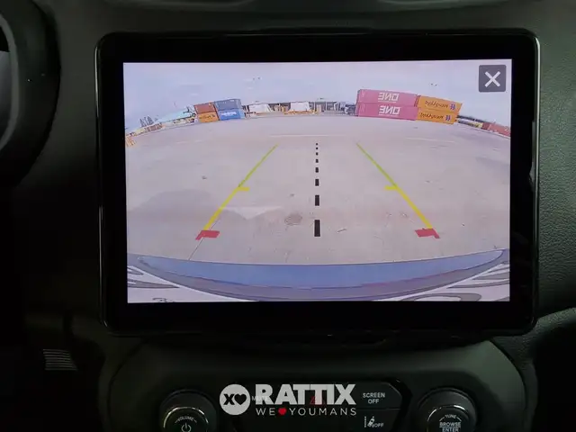 Jeep Renegade view 14