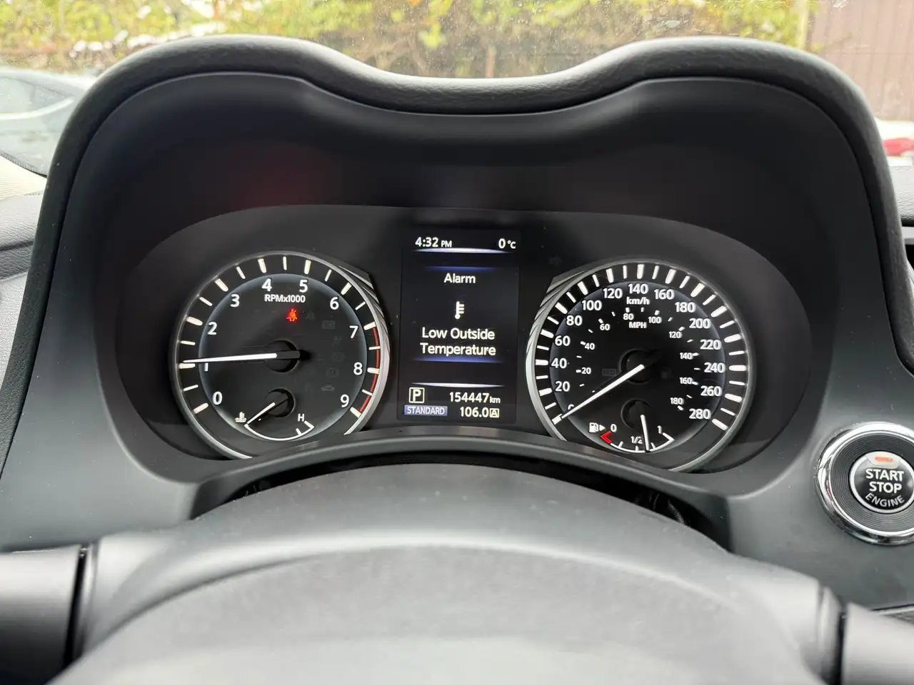 Infiniti Q50 снимка Infiniti Q50
