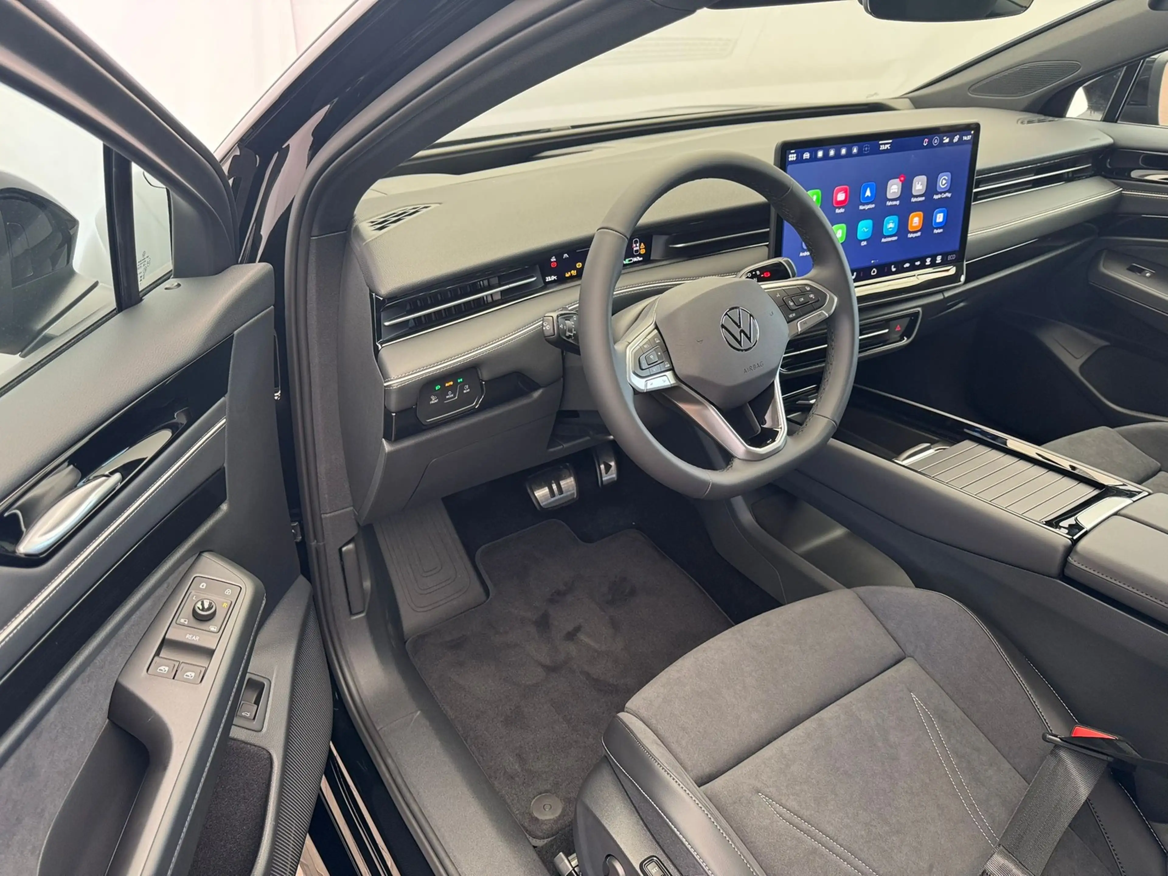 Volkswagen ID.7 Tourer Pro AHK+360°KAMERA+MATRIX+BLACK-STYLE+EA... — photo 11