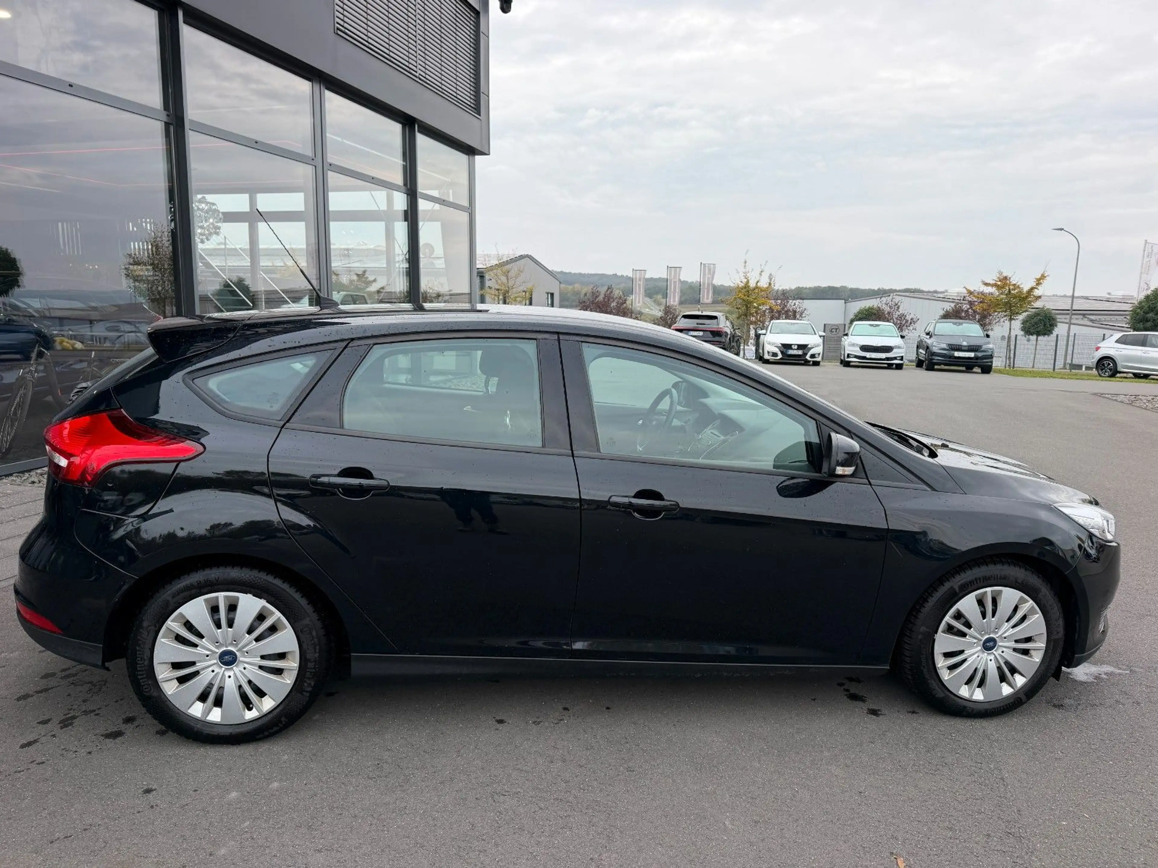 Ford Focus Lim. Trend 5-türig Klima Sitzhz Lenkradhz — photo 4