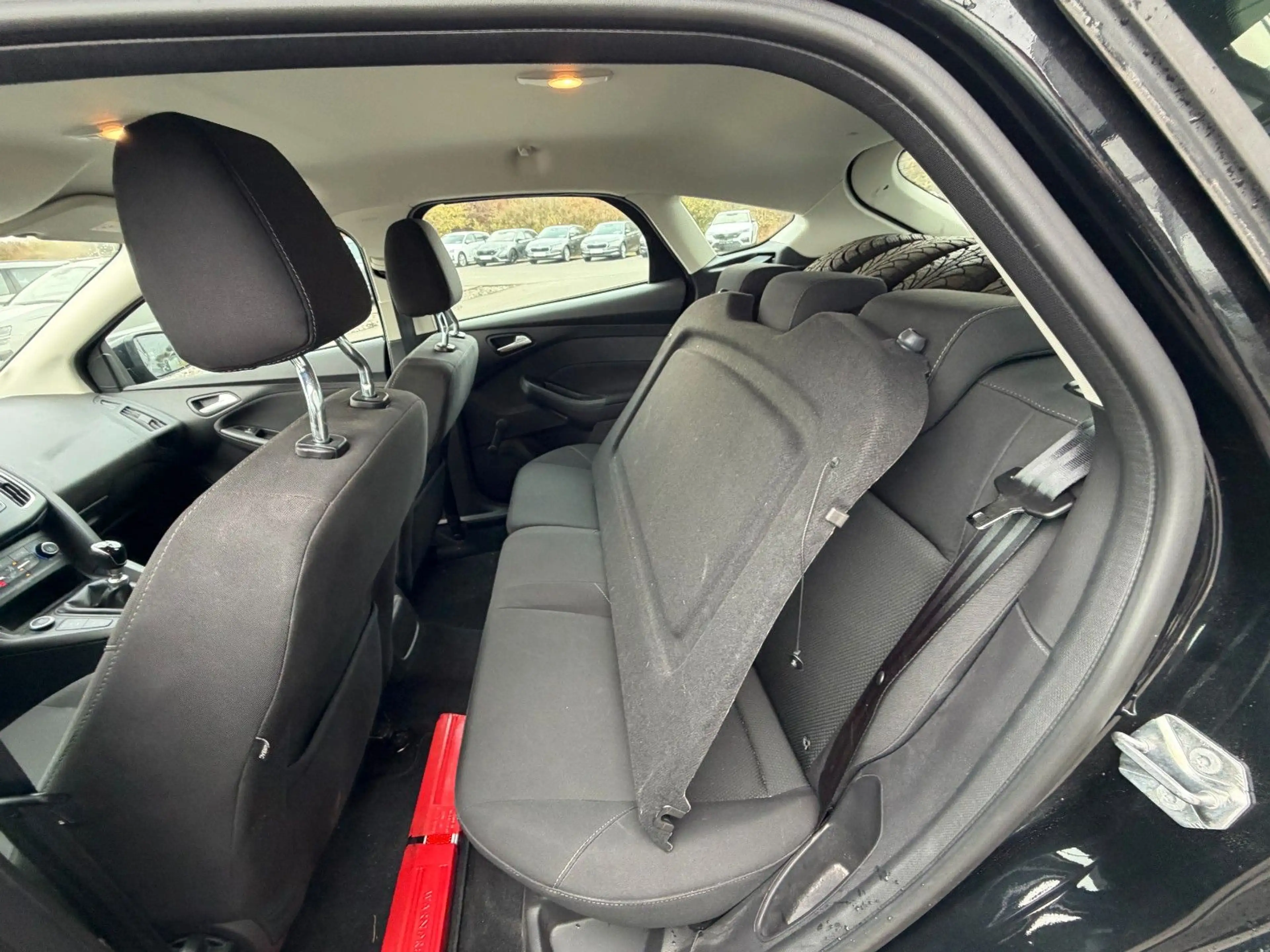Ford Focus Lim. Trend 5-türig Klima Sitzhz Lenkradhz — photo 11