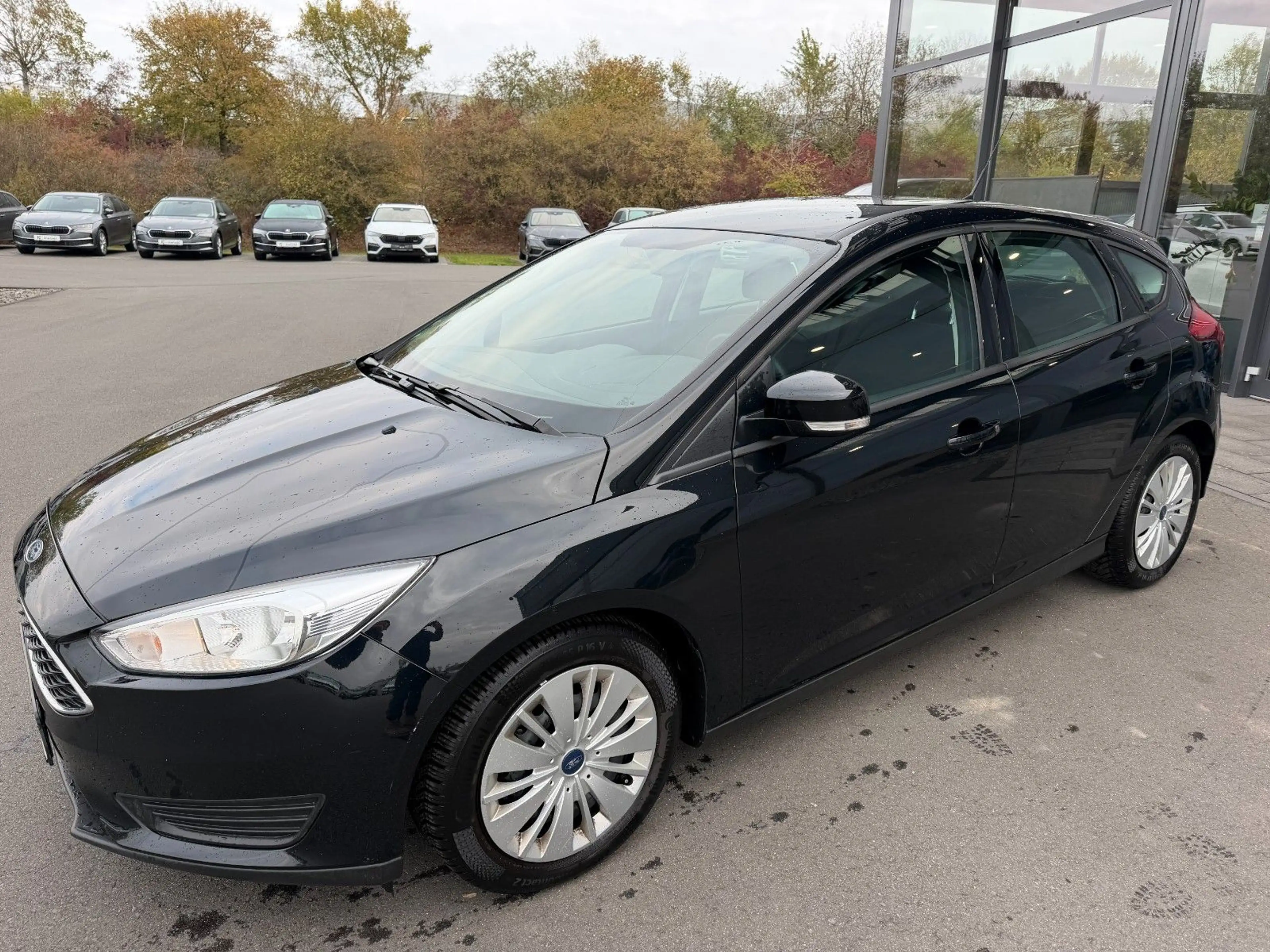 Ford Focus Lim. Trend 5-türig Klima Sitzhz Lenkradhz