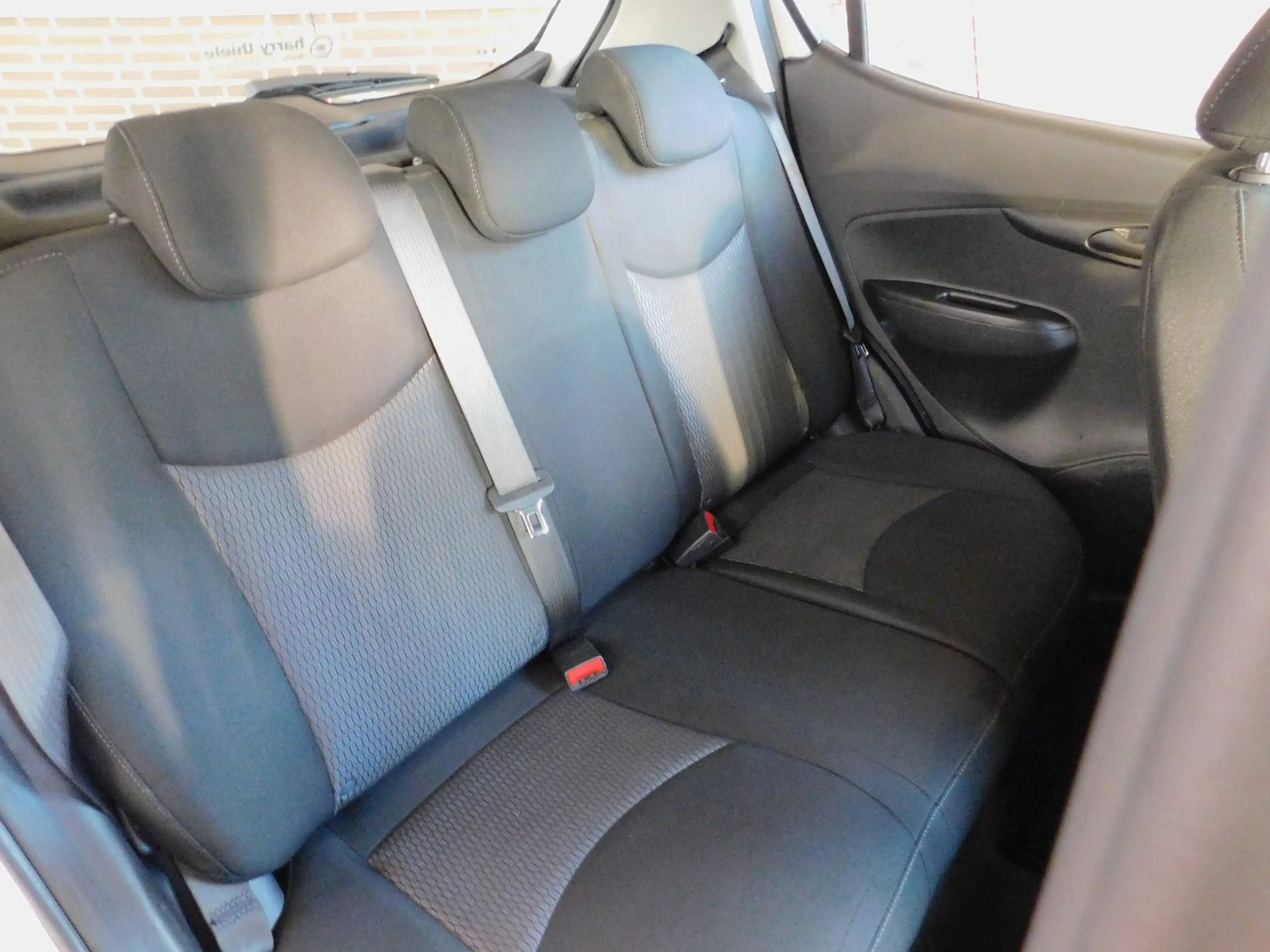 Opel Karl Active — photo 12