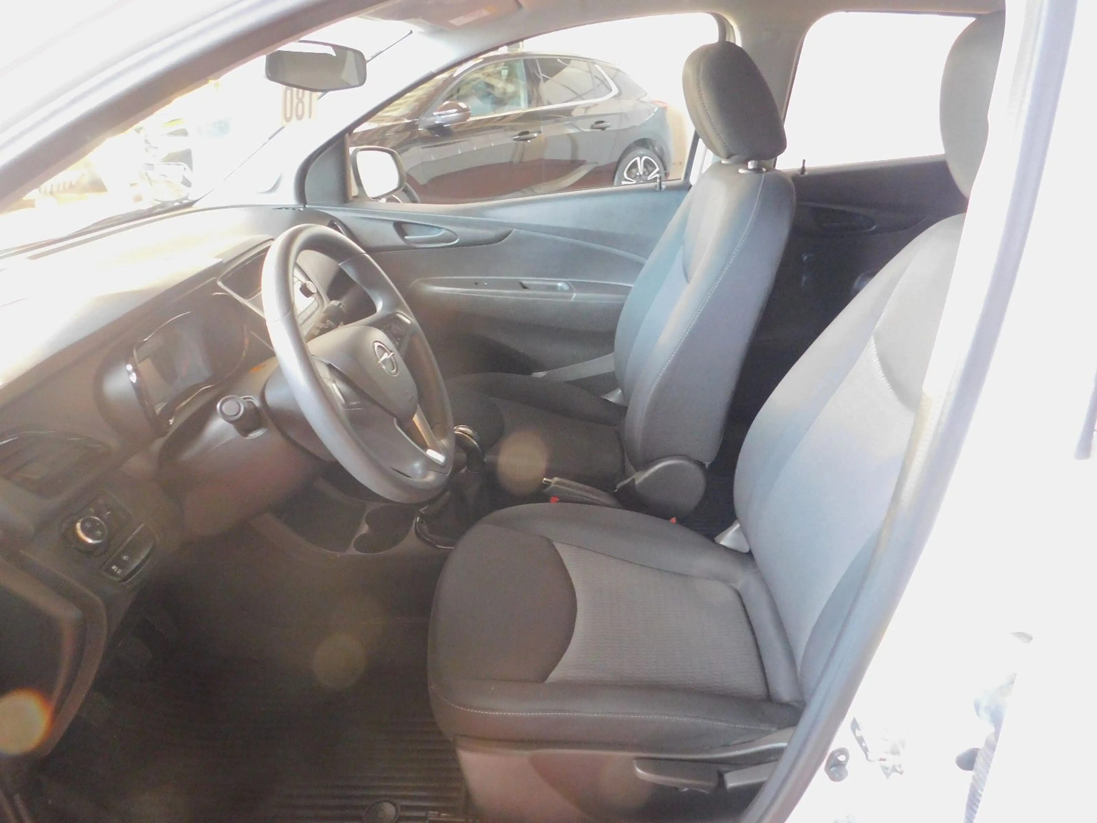 Opel Karl Active — photo 7