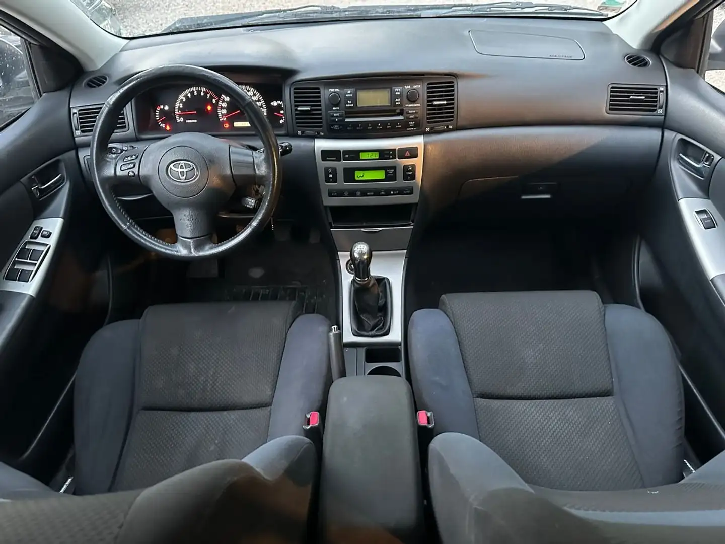 Toyota Corolla 1.6 VVT-i 110cv 2ème main Crit’air 2 Beige - 2