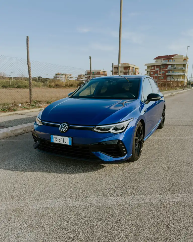 Volkswagen Golf R