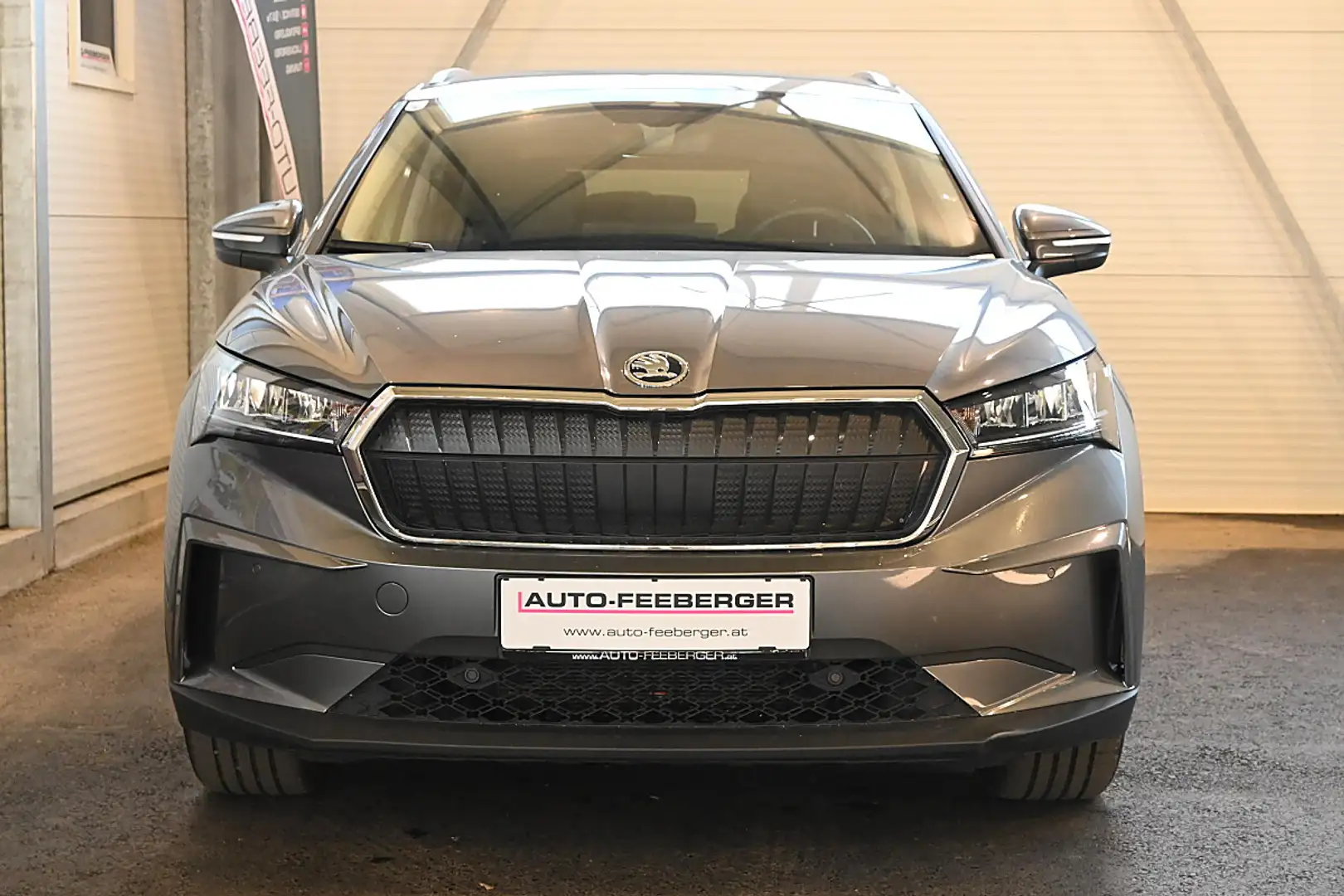 Skoda Enyaq 85 Loft; ACC, Matrix-LED, AHK, R-Kamera, Wärmep... Silber - 2