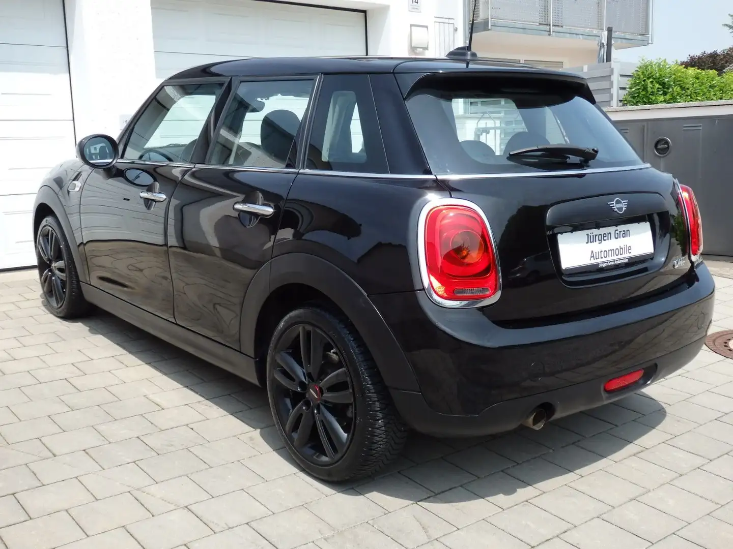 MINI One One 17"Alu Klima Sitzhzg Sportlenk 5türig 1.Hand Noir - 2