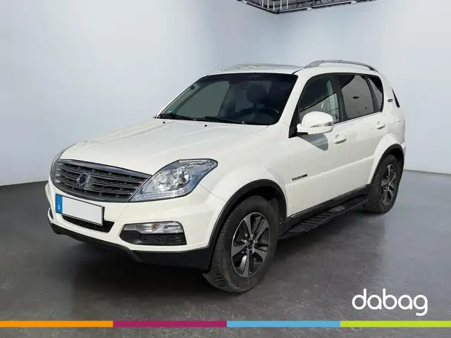 SsangYong Rexton W 2.2 e-XDi Sapphire 4x4 Allrad Vollausstattung...