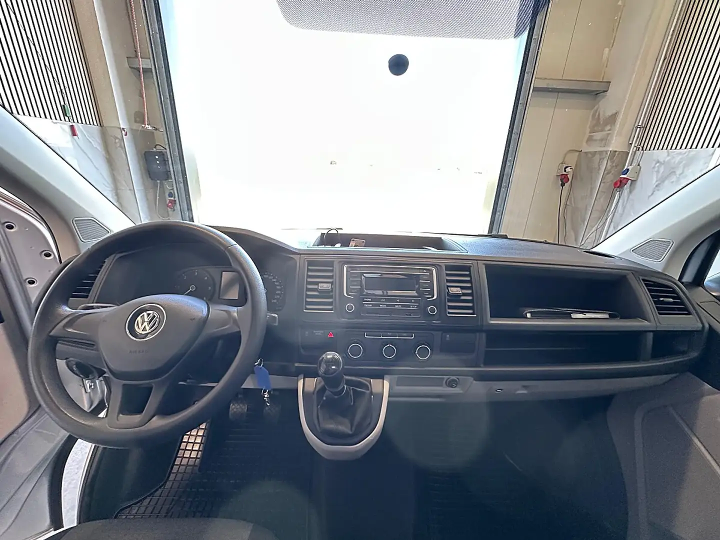Volkswagen T6 Transporter LR Heckklappe 2,0 TDI BMT Klima ÖAMTC TEST PARK... Silber - 2
