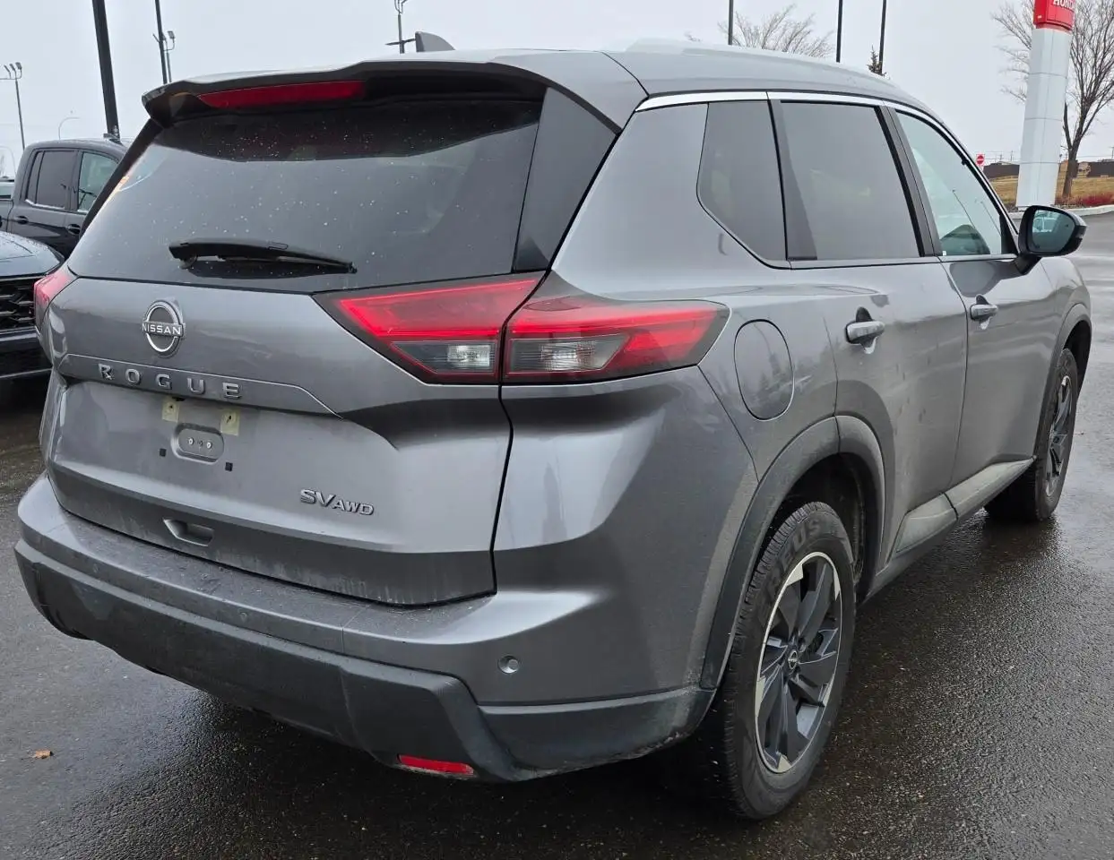 Nissan Rogue снимка Nissan Rogue