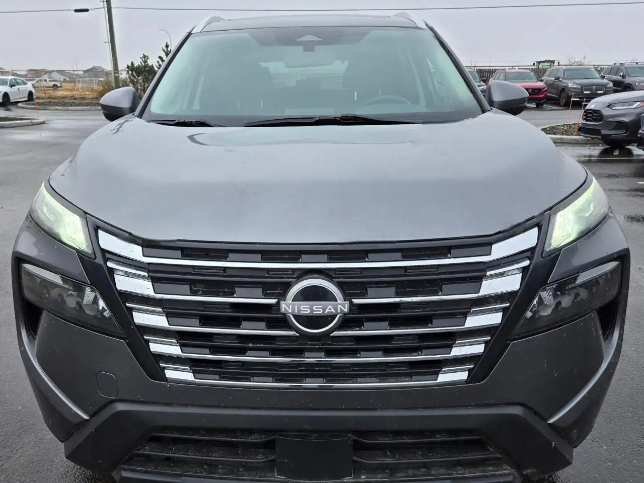 Nissan Rogue снимка Nissan Rogue