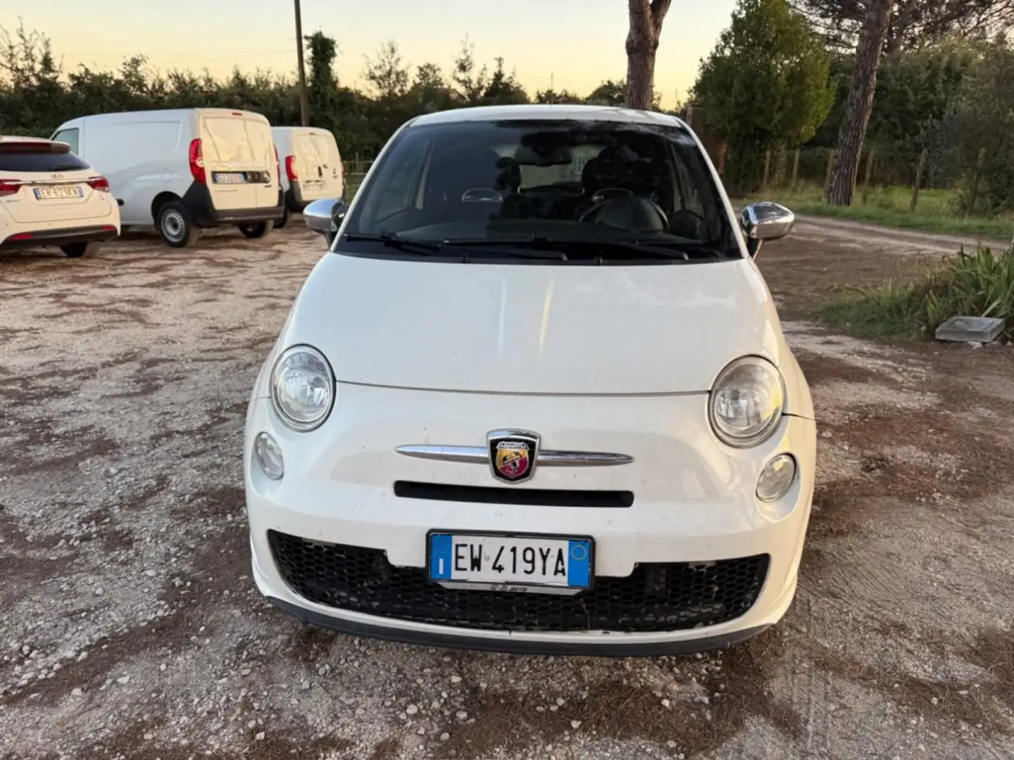 Abarth 500 1.4 Turbo T-Jet MTA Custom Blanc - 2