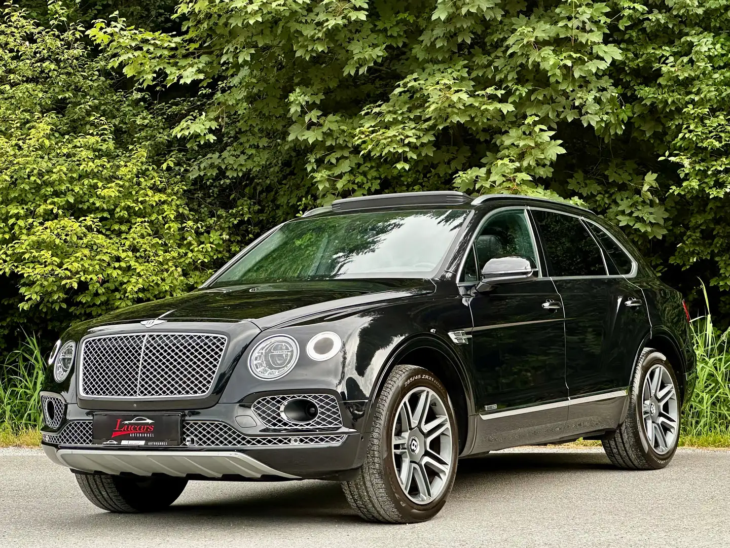 Bentley Bentayga V8 Diesel *7 Sitzer*MULLINER*PANO*LUFT*VOLL*TRAUM* Negro - 1