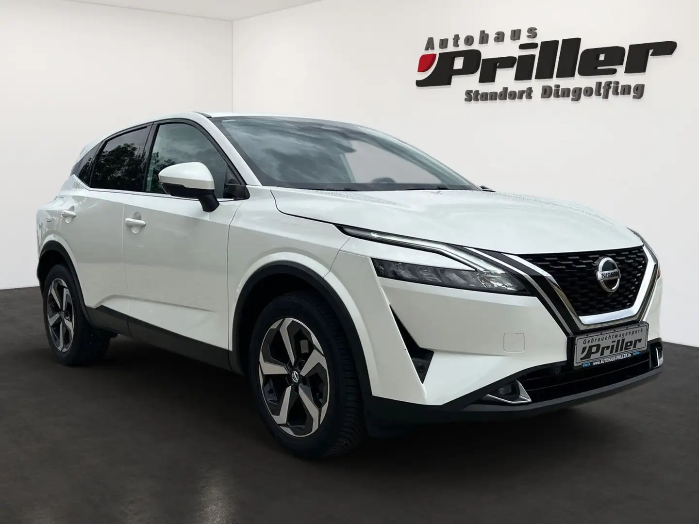 Nissan Qashqai 1.3 DIG-T N-Connecta/Business/Winterpak. Weiß - 2