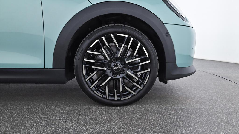 MINI Cooper S Favoured Trim — photo 12