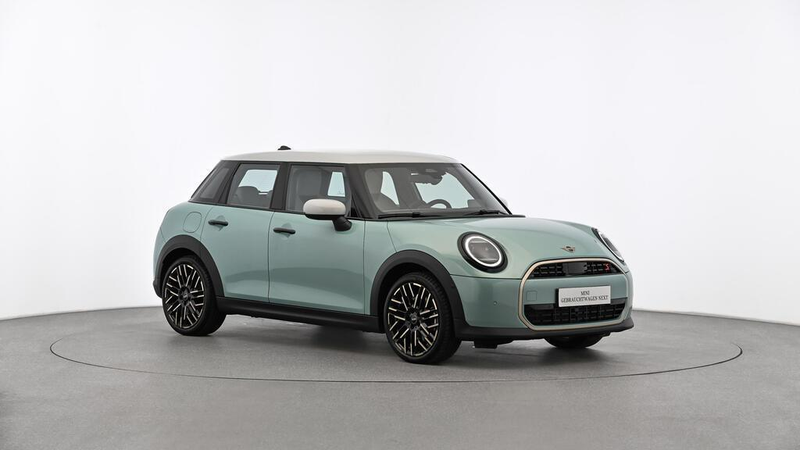 MINI Cooper S Favoured Trim — photo 15