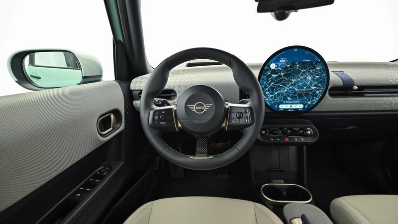 MINI Cooper S Favoured Trim — photo 14