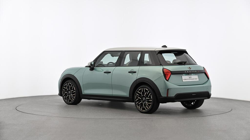 MINI Cooper S Favoured Trim — photo 7