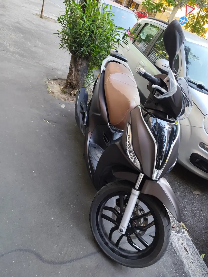 Kymco People 125 s Коричневий - 2