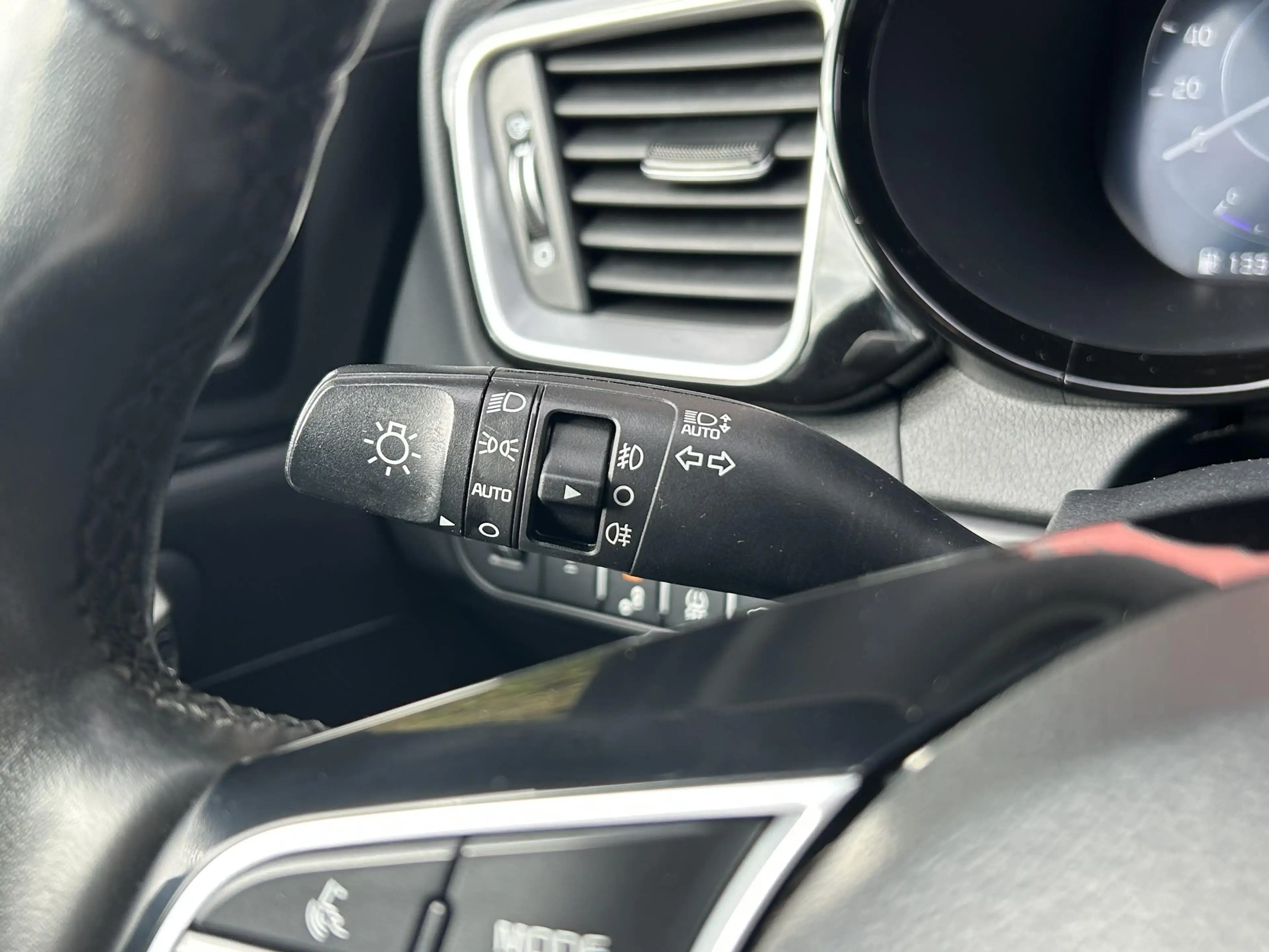 Kia Ceed SW / cee'd SW Sportswagon 1.5 T-GDi DynamicPlusLine - Stoelverwa — photo 19