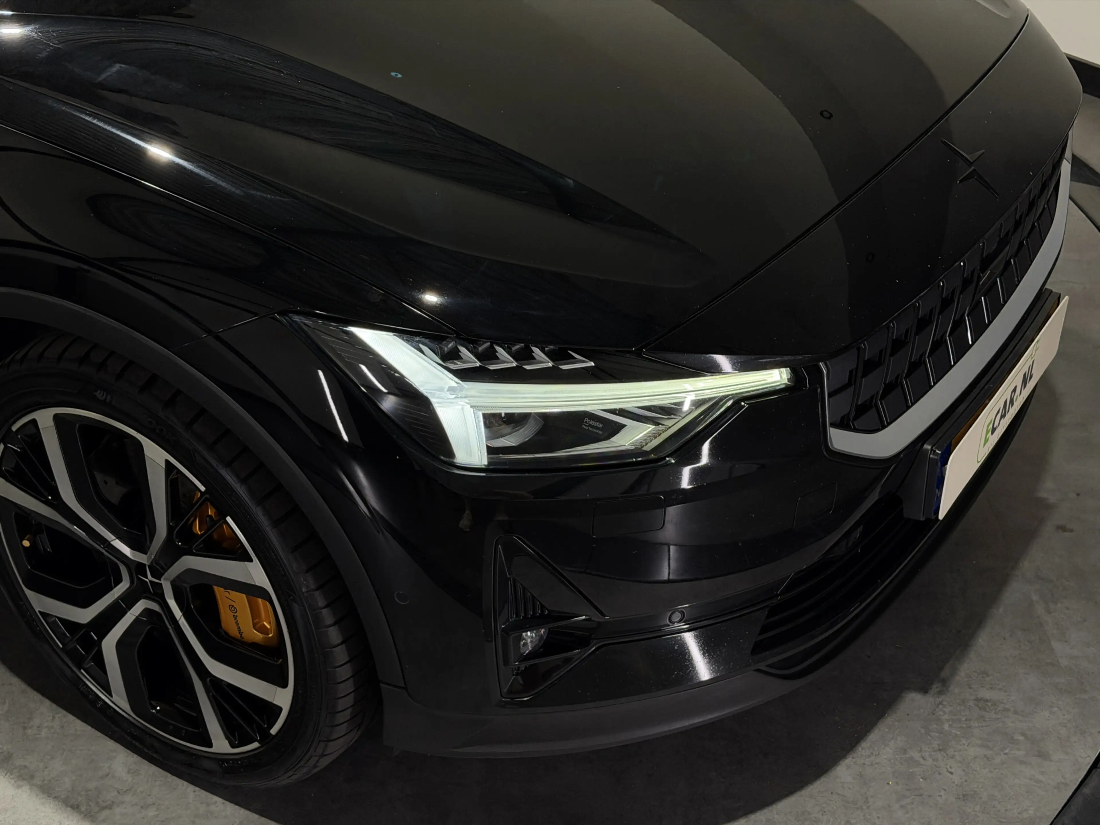 Polestar 2 Long Range Dual Motor Launch Edition 78kWh | SOH 9 — photo 11
