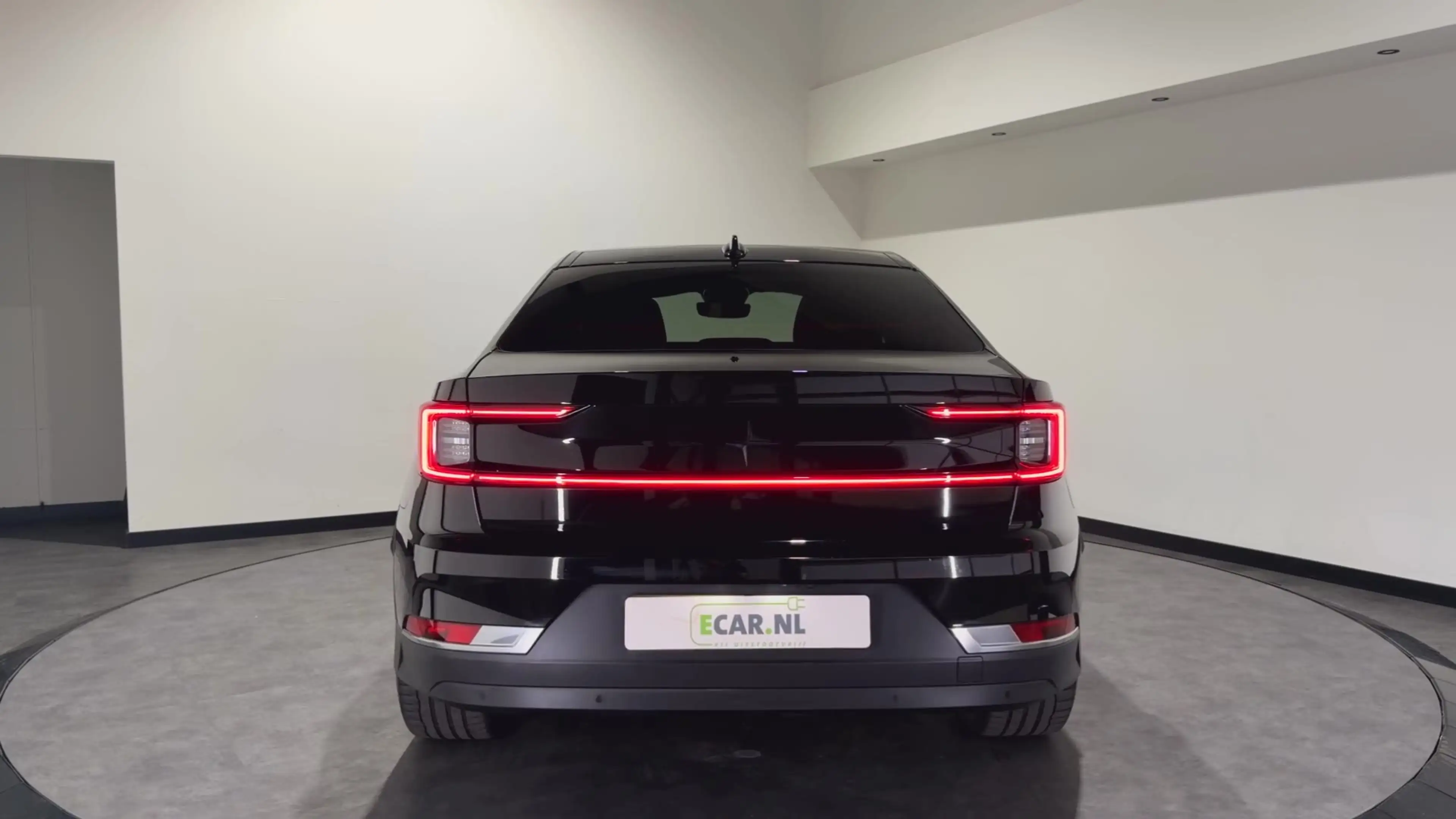 Polestar 2 Long Range Dual Motor Launch Edition 78kWh | SOH 9 — photo 4