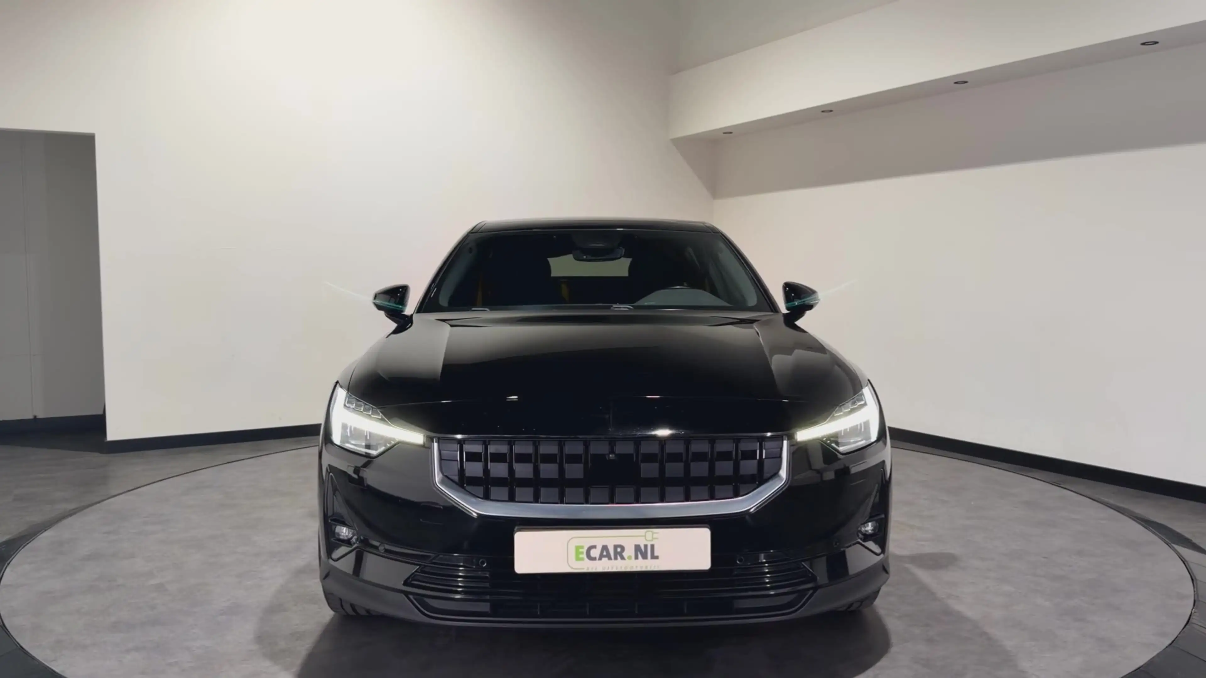 Polestar 2 Long Range Dual Motor Launch Edition 78kWh | SOH 9 — photo 8